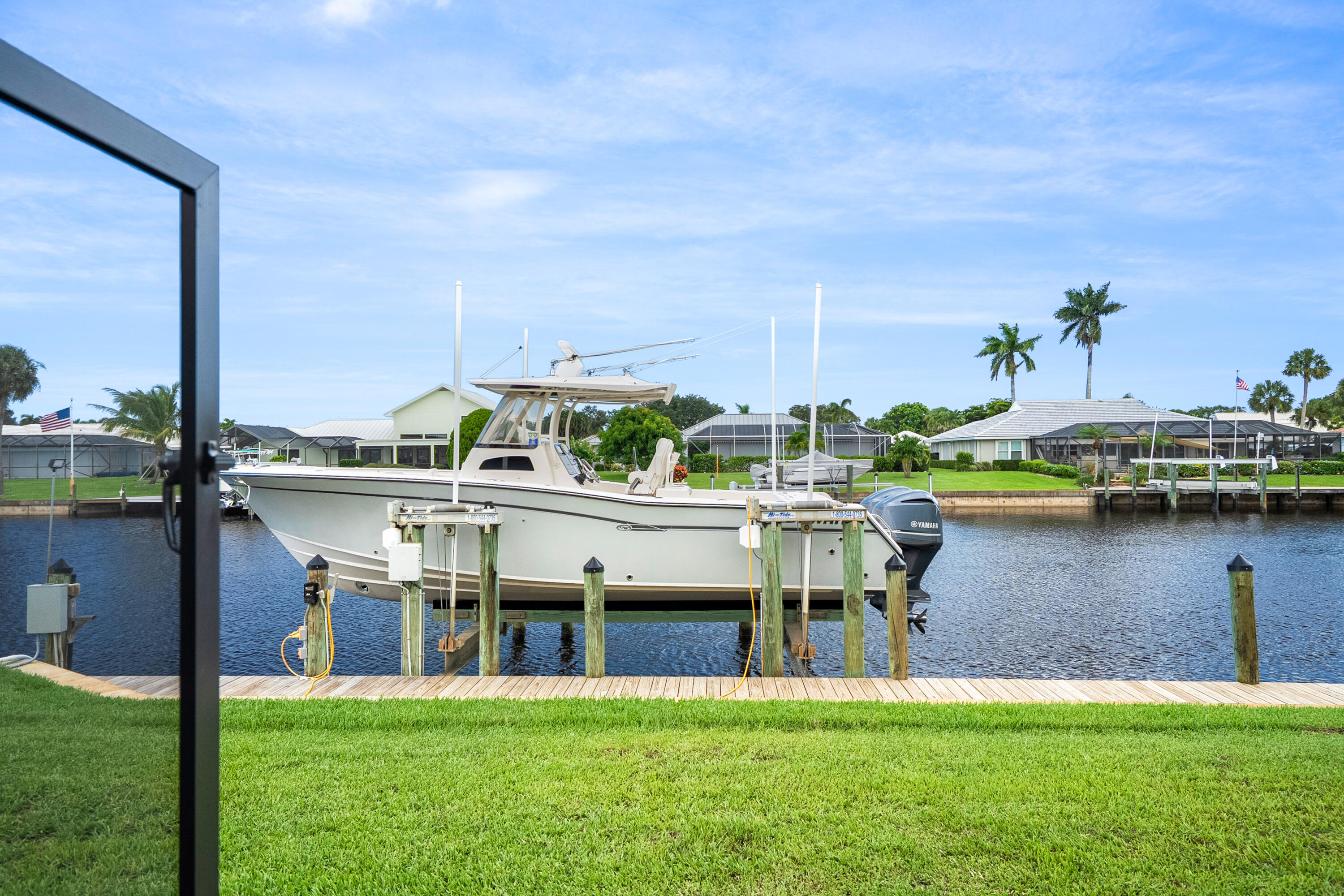 YACHT & COUNTRY CLUB OF STUART - Residential