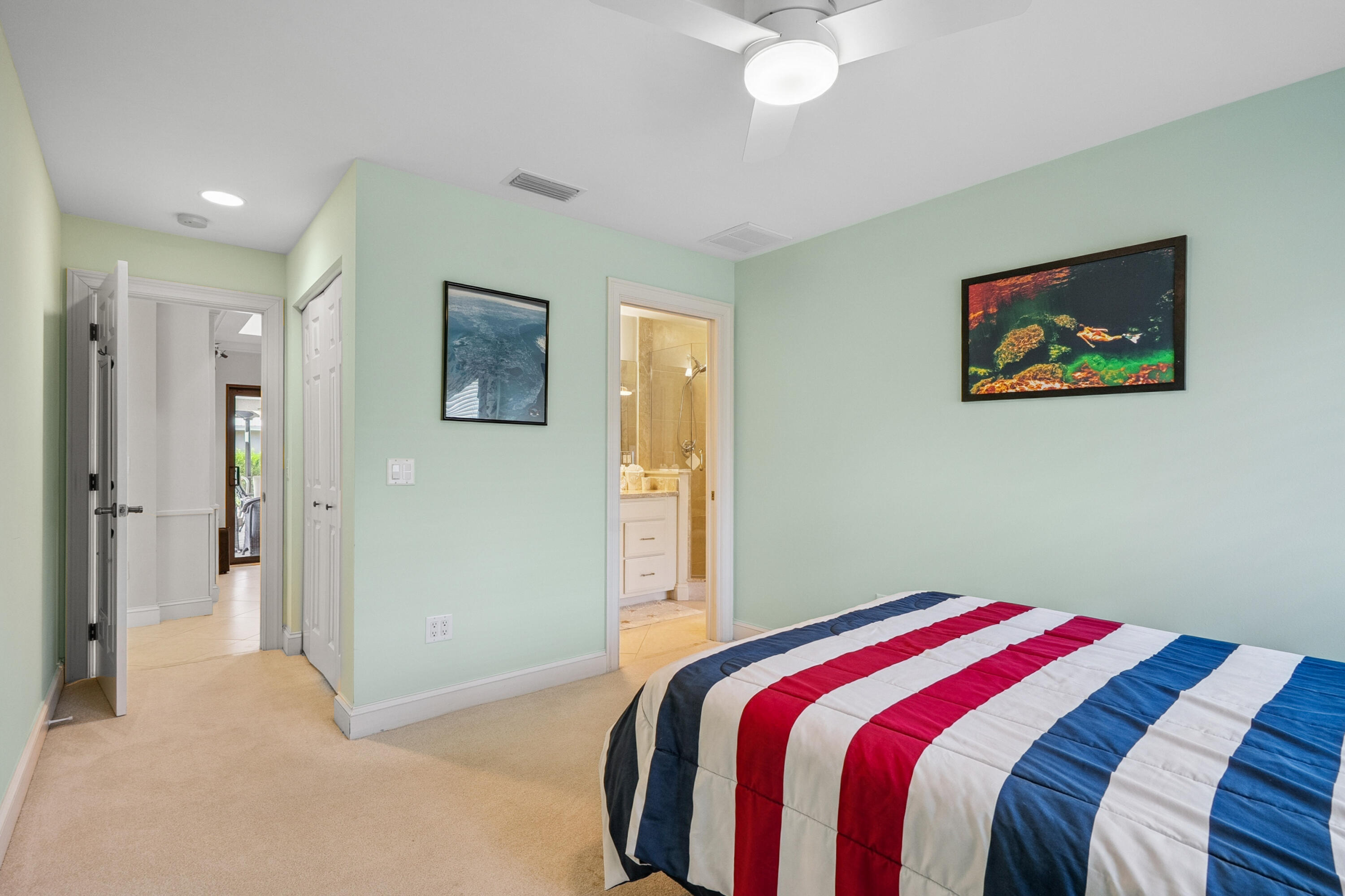 YACHT & COUNTRY CLUB OF STUART - Residential