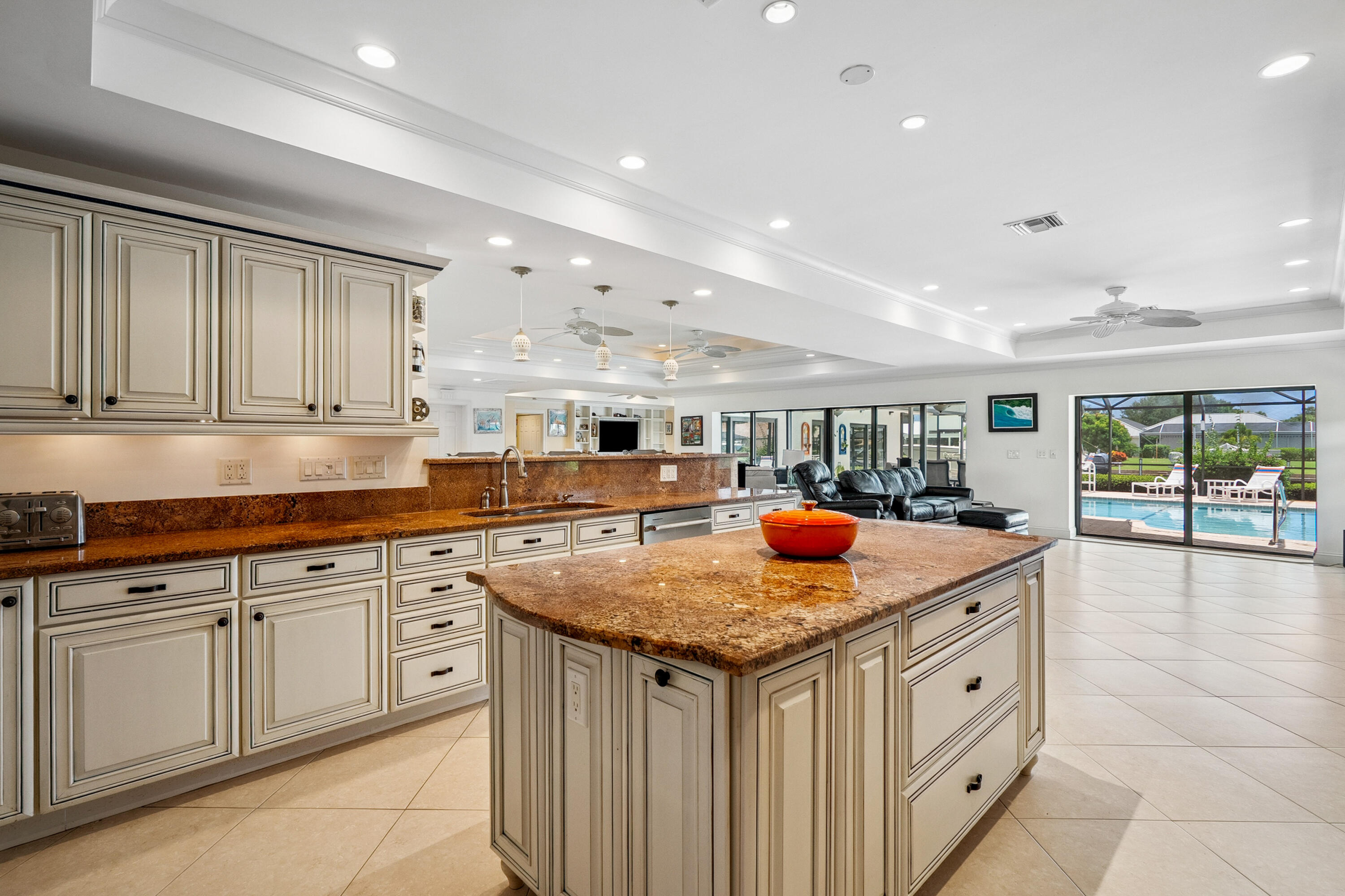 YACHT & COUNTRY CLUB OF STUART - Residential