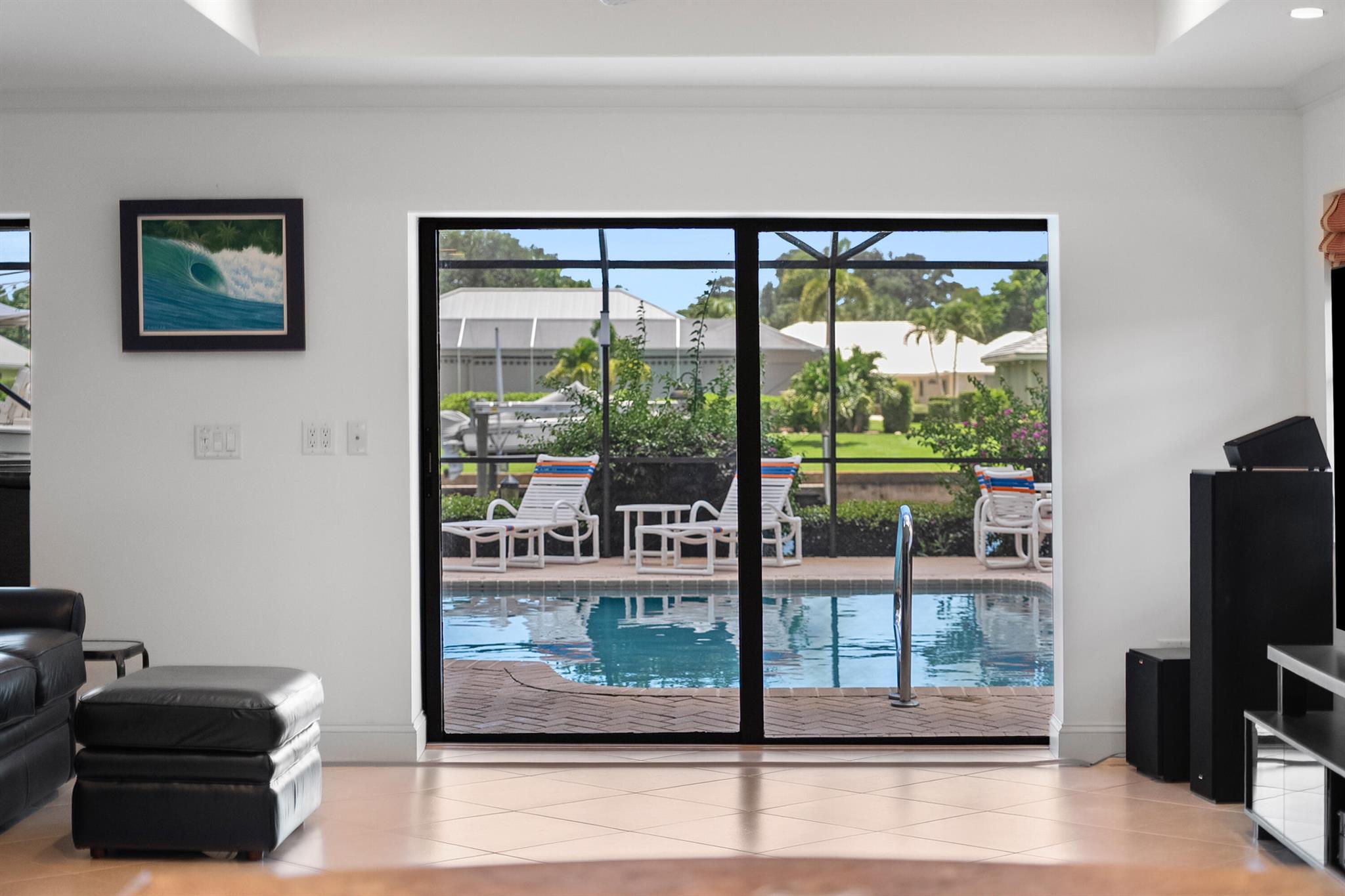 YACHT & COUNTRY CLUB OF S - Residential