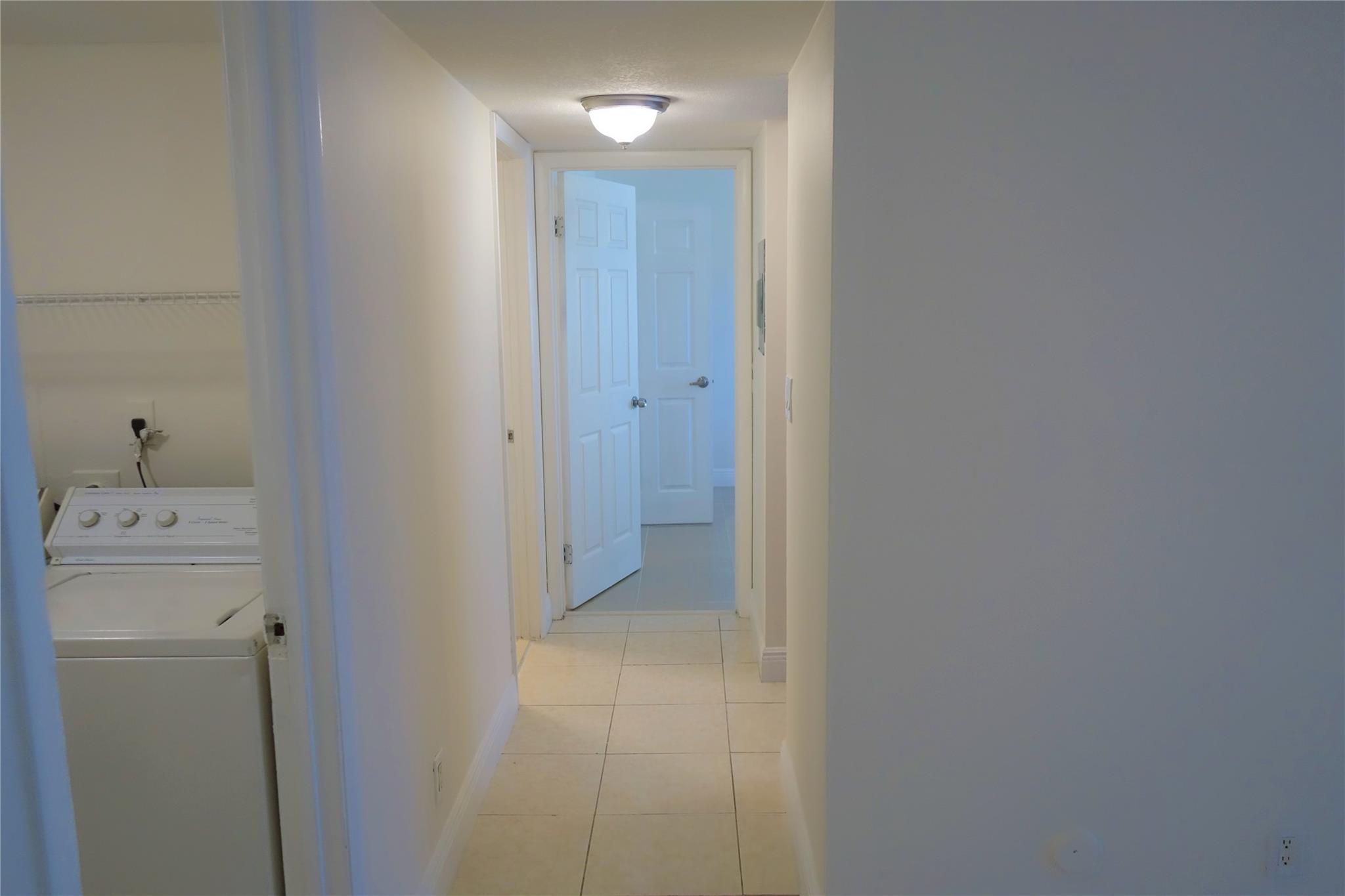 Sun Vista Gardens Condo - Residential Lease