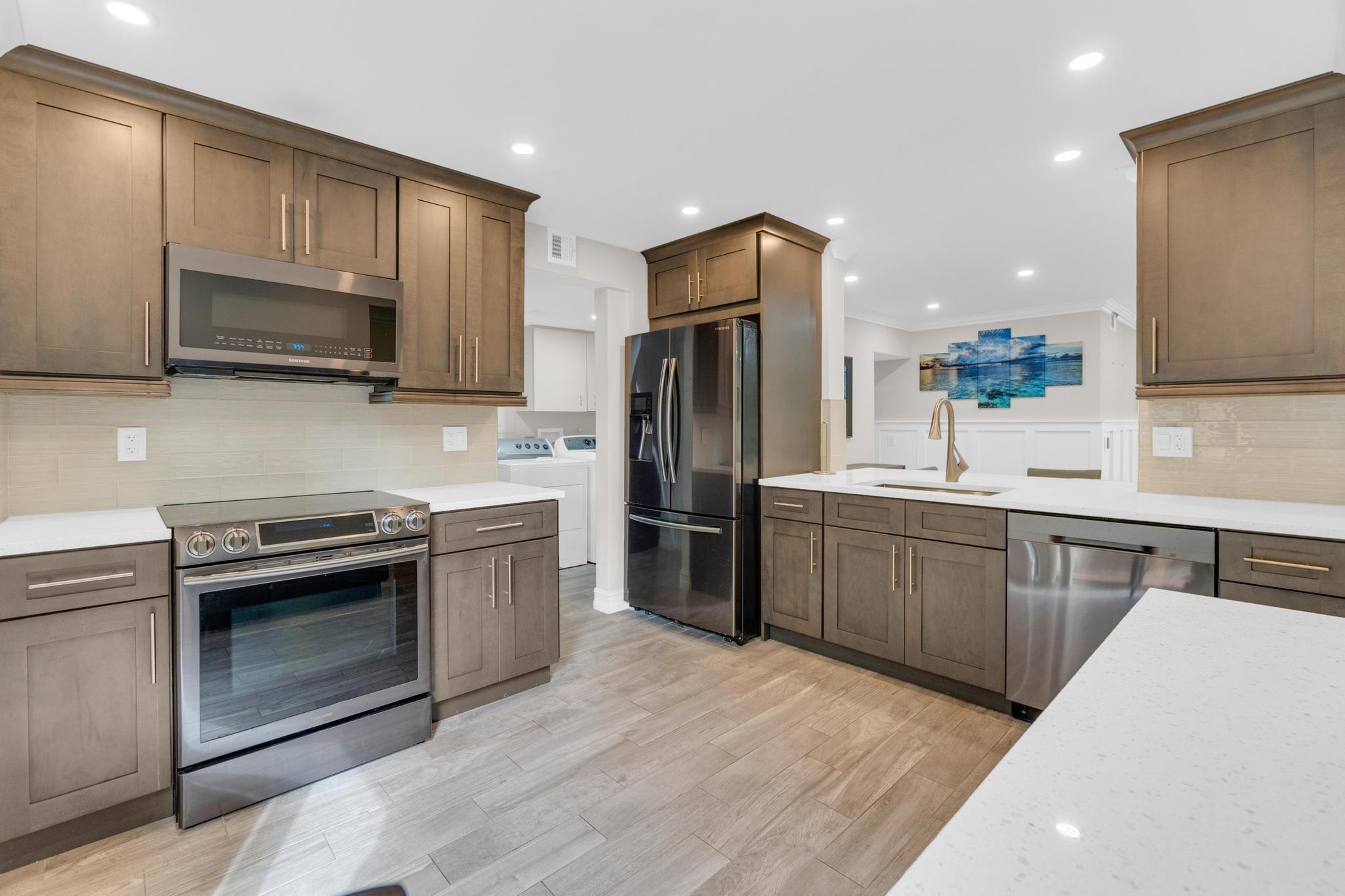 7777 La Mirada Drive 7777