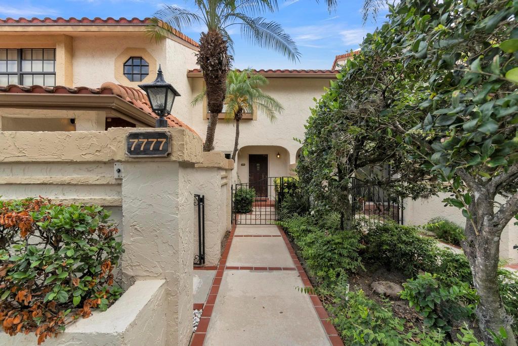 Photo of 7777 La Mirada Drive #7777, Boca Raton, FL 33433 (MLS # F10494191)