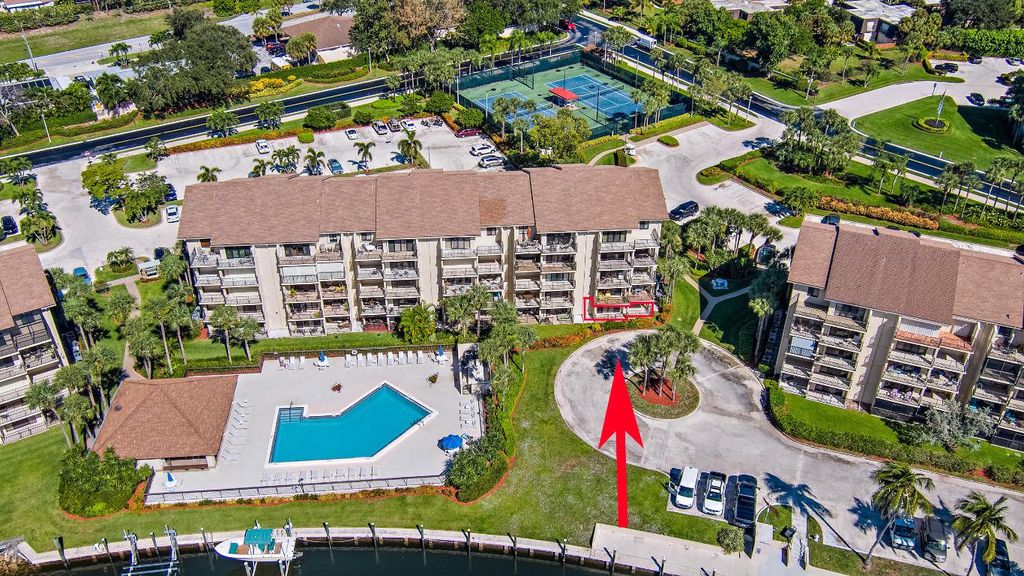 Photo of 1501 Marina Isle Way #101, Jupiter, FL 33477 (MLS # R11151533)