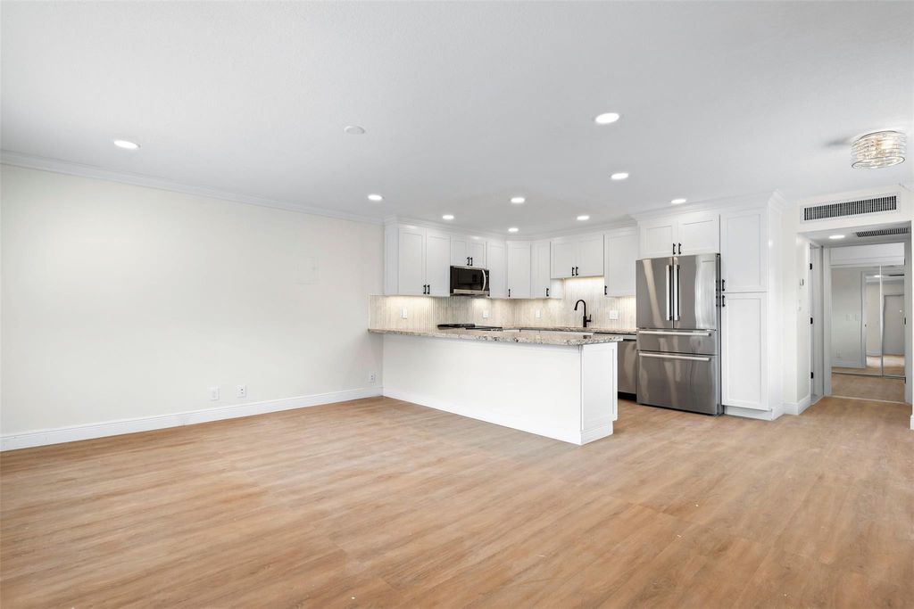 Photo of 123 Seville Way #123, Delray Beach, FL 33446 (MLS # F10555833)