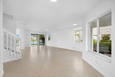 Townhouse in Riviera Beach FL 8024 Big Pine Way Way 4.jpg