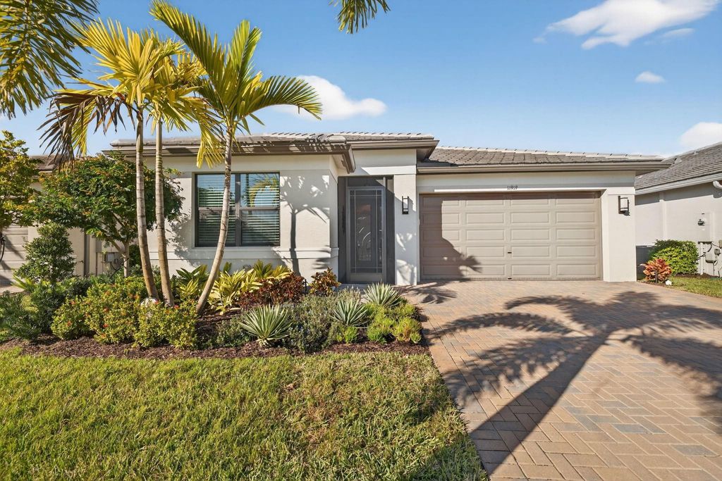 Photo of 11919 SW Backshore Drive, Port Saint Lucie, FL 34987 (MLS # F10549514)