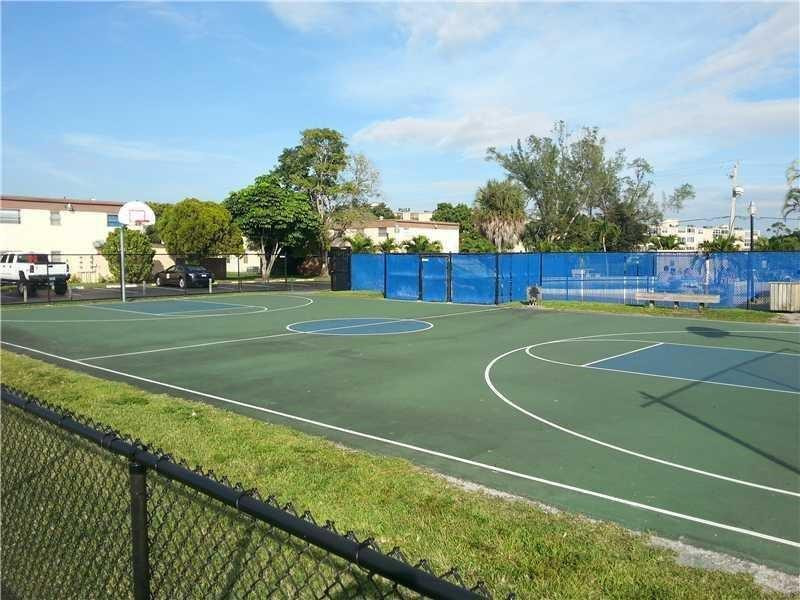 Townhomes of Oriole - Residential