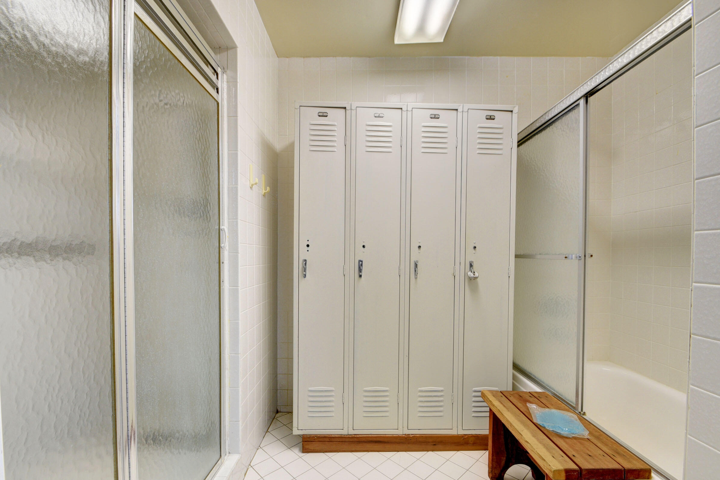 AQUARIUS CONDO - Residential