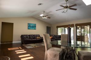 PALM BEACH COUNTRY ESTATES - Residential