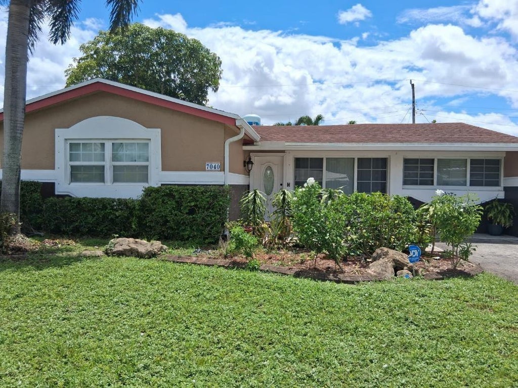 Photo of 7040 SW 29th Street, Miramar, FL 33023 (MLS # B26068837)