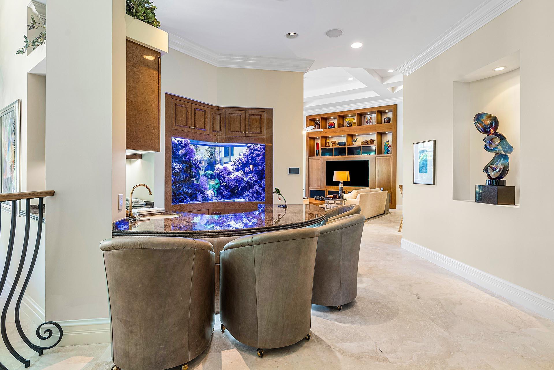 ROYAL PALM YACHT & COUNTR - Residential