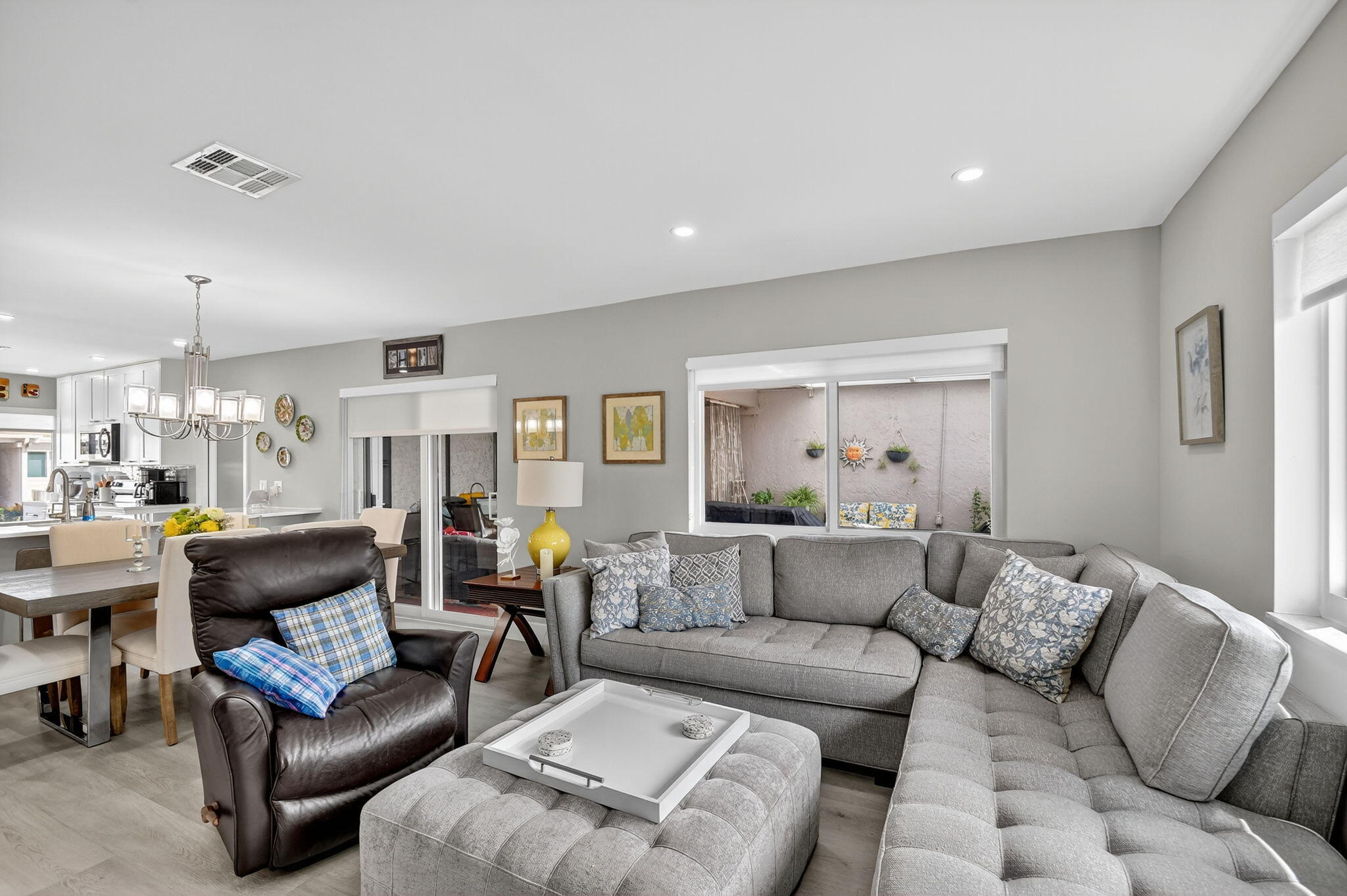 CAMELOT VILLAGE SEC 2 - Residential