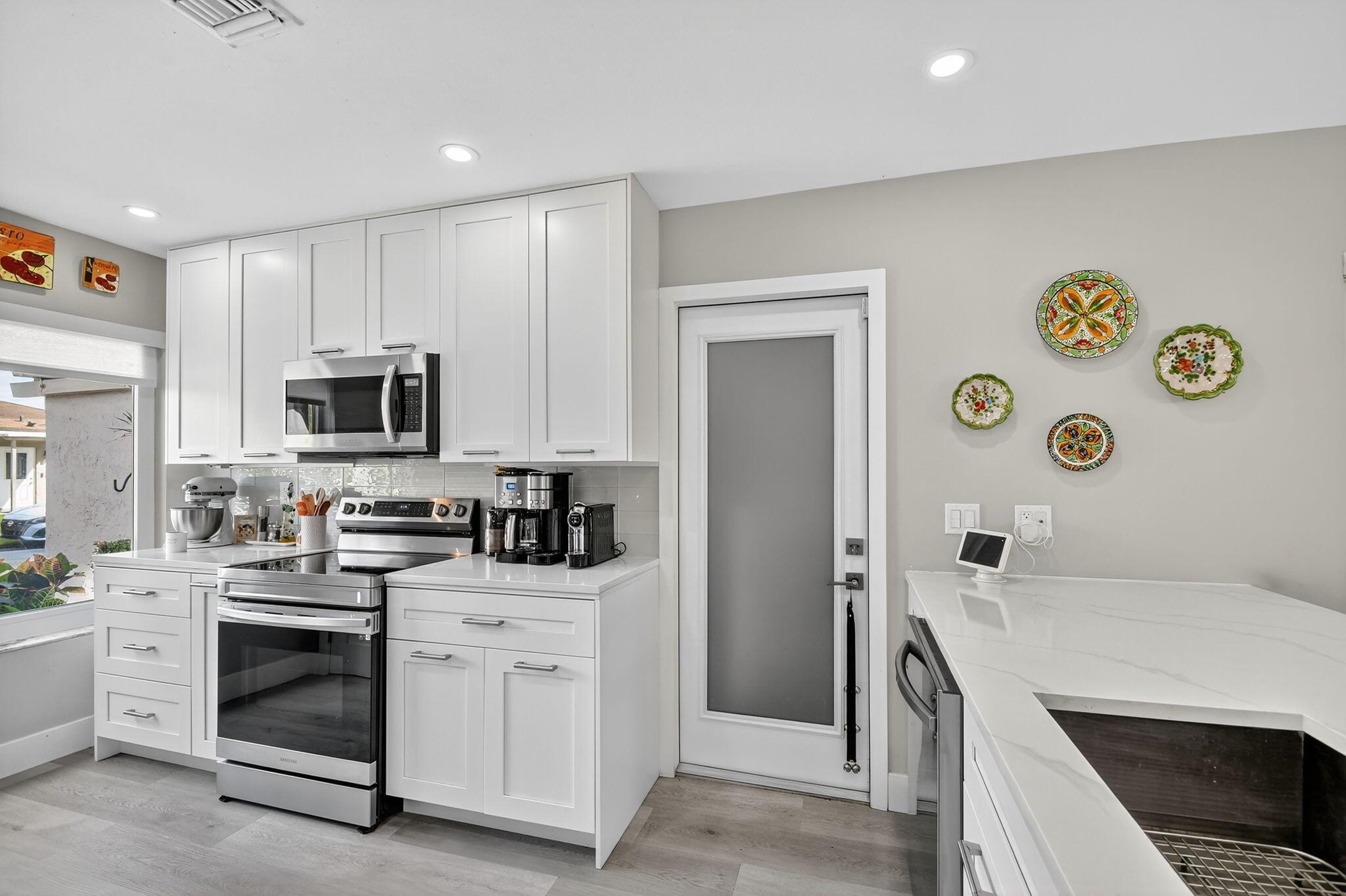 CAMELOT VILLAGE SEC 2 - Residential