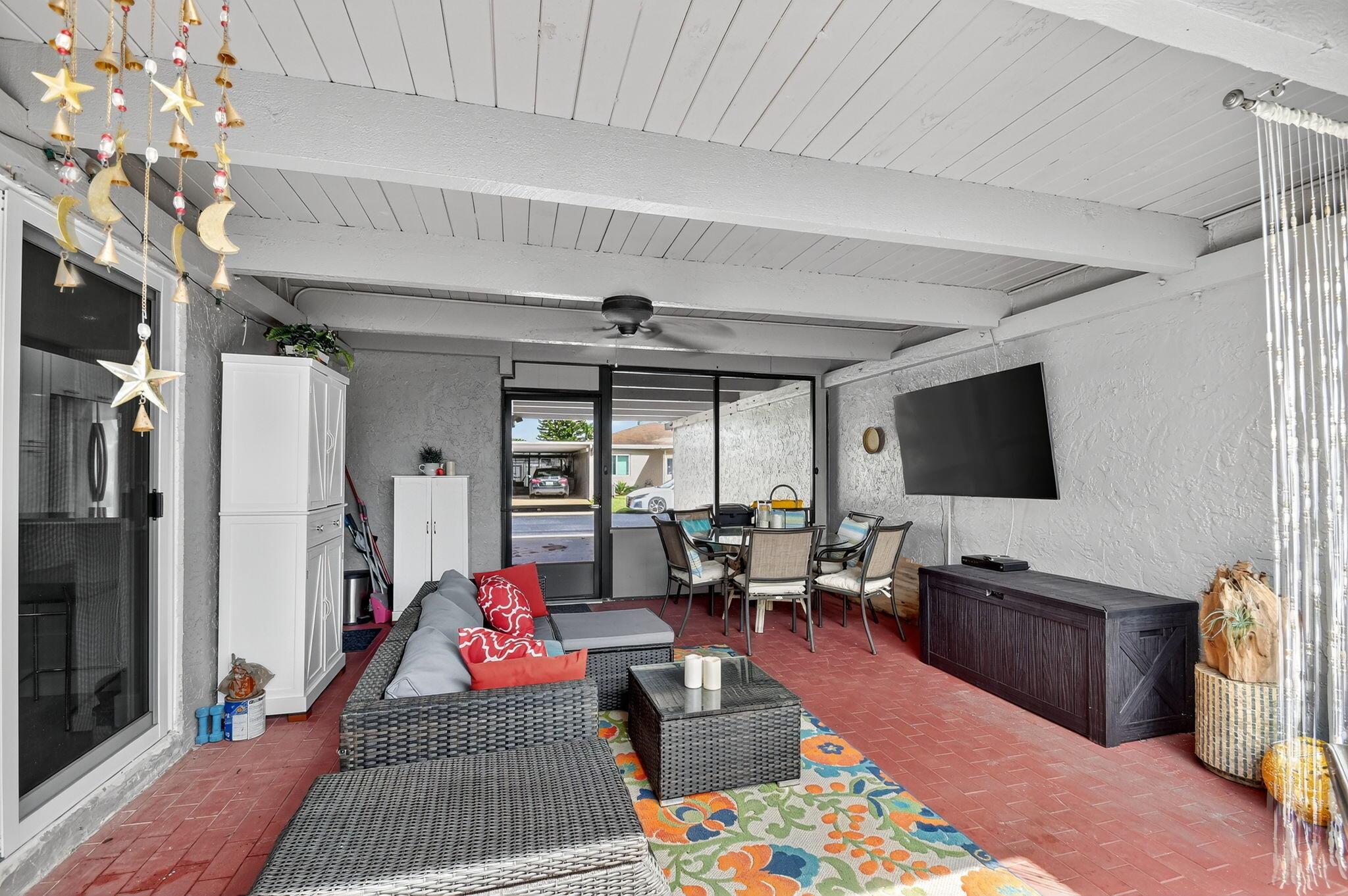 CAMELOT VILLAGE SEC 2 - Residential