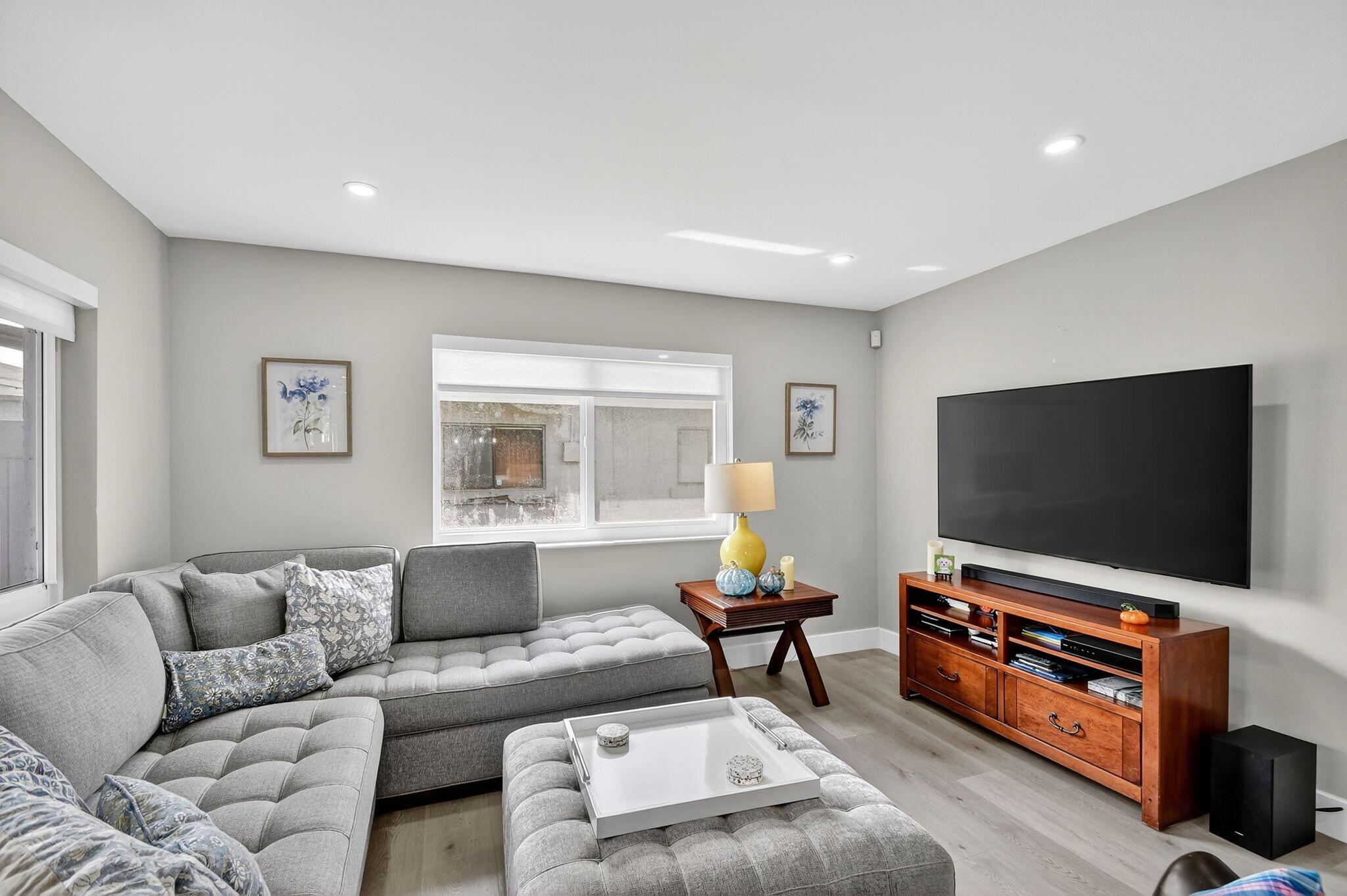 CAMELOT VILLAGE SEC 2 - Residential