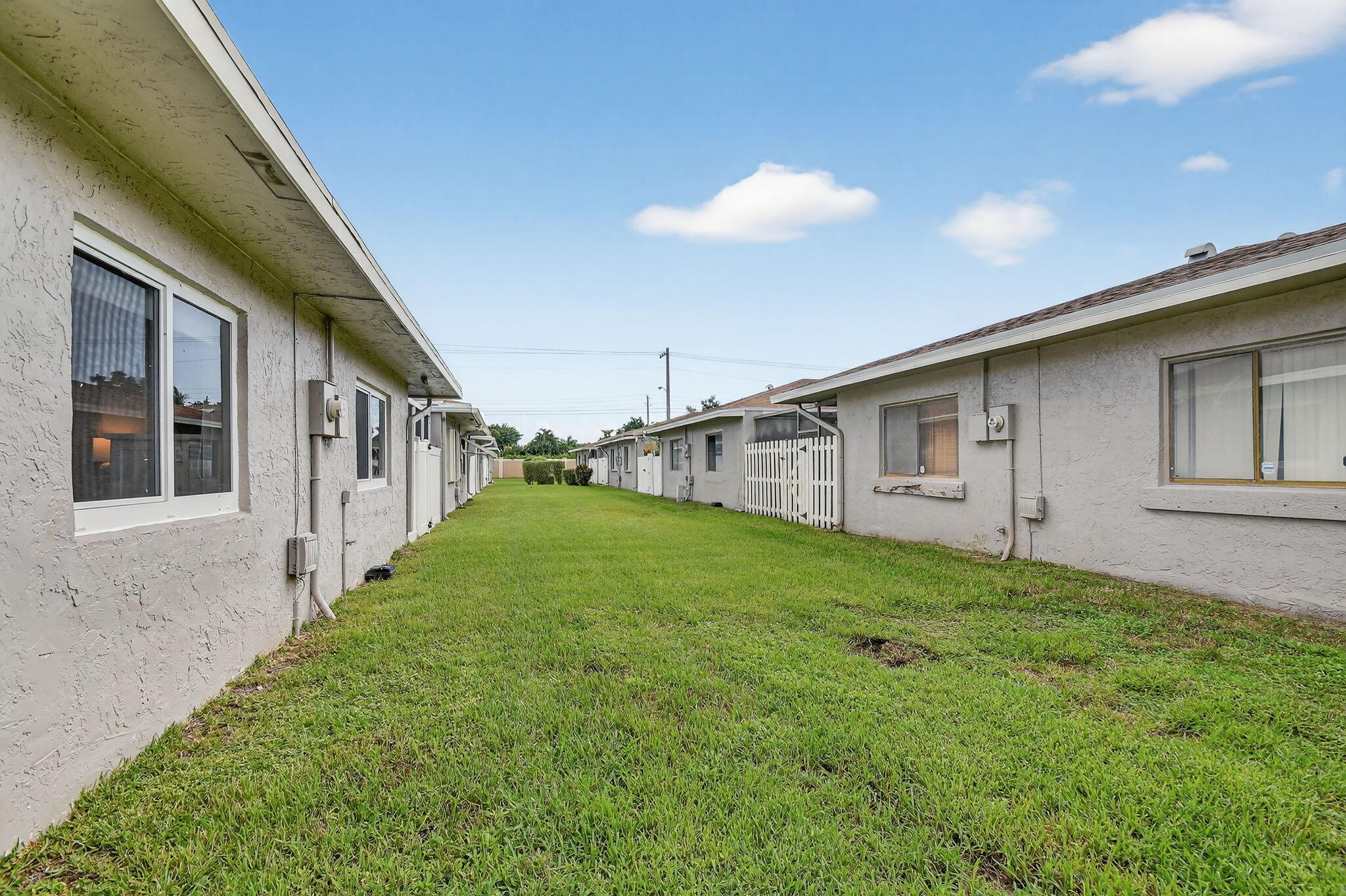 CAMELOT VILLAGE SEC 2 - Residential