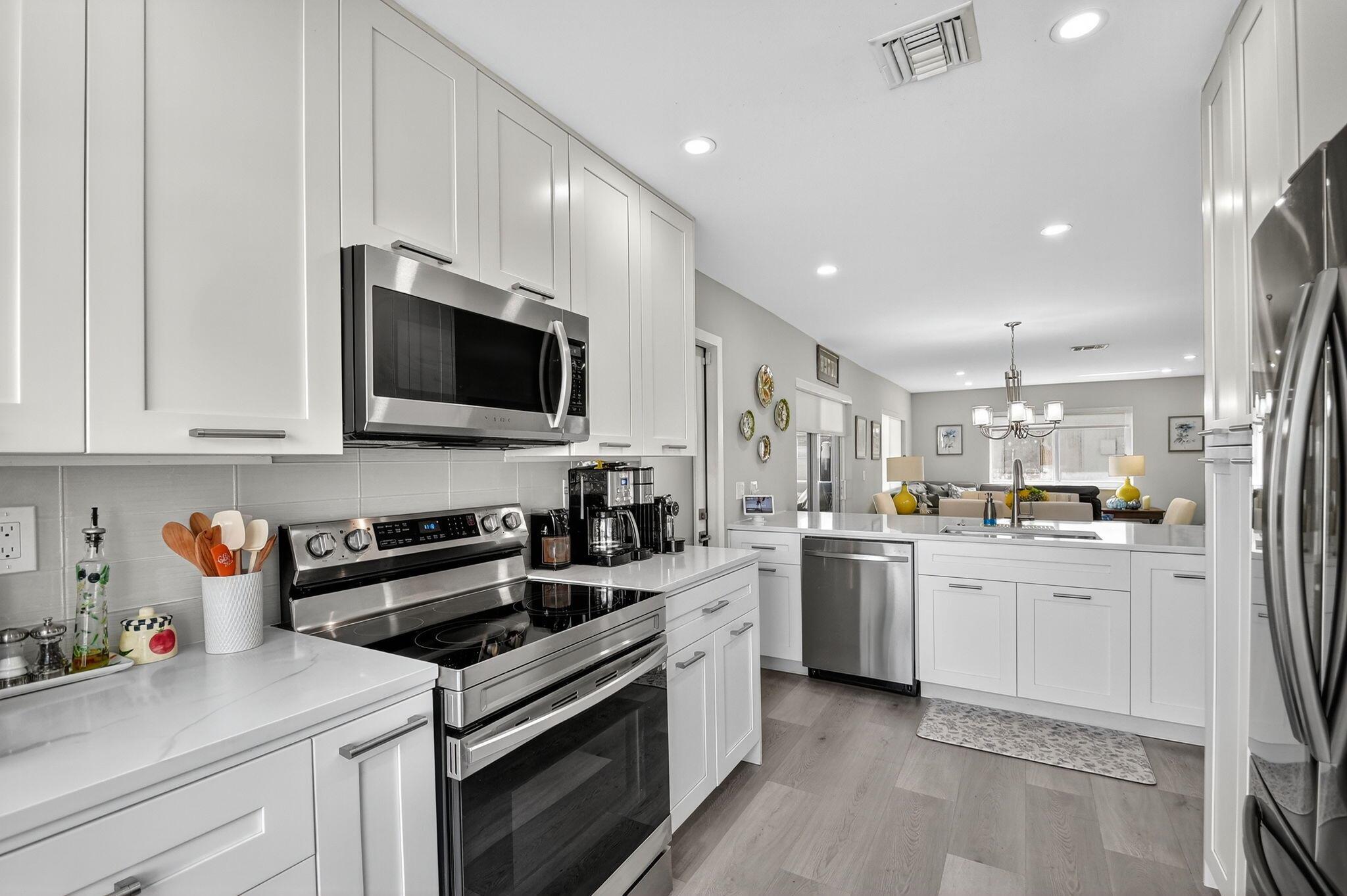 CAMELOT VILLAGE SEC 2 - Residential