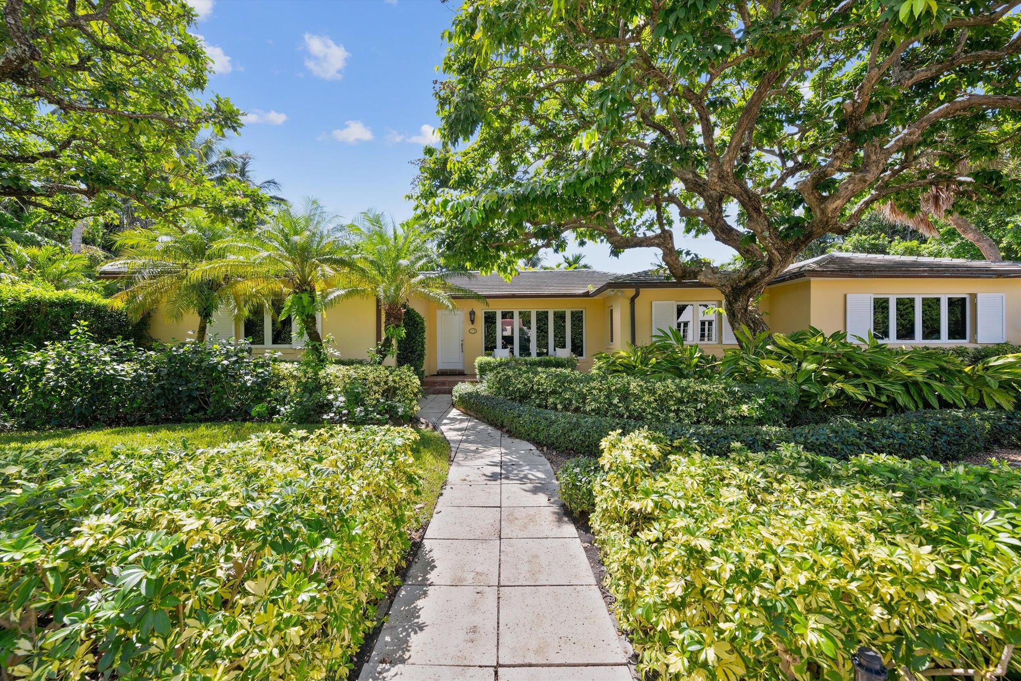 274 Monterey Road