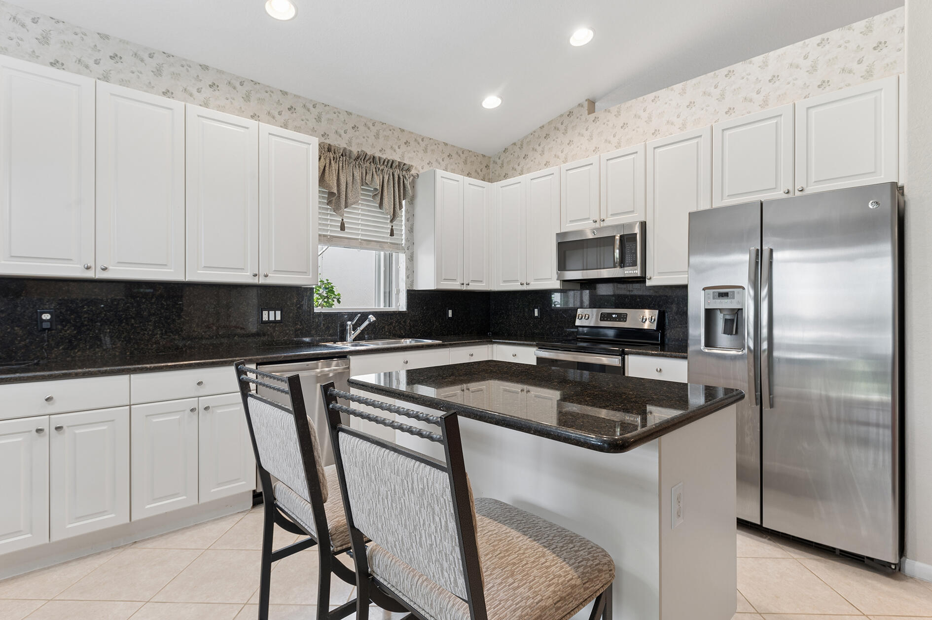 BAYWINDS RPD 10 - Residential