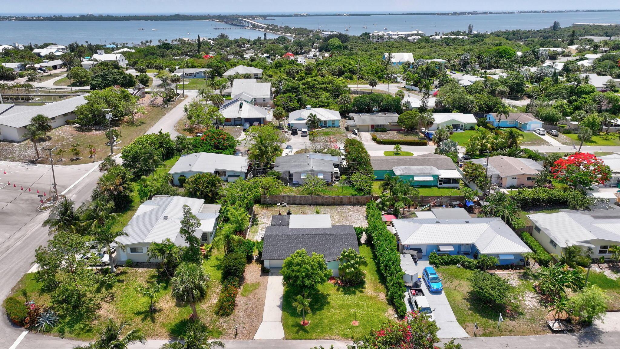 SKYLINE HEIGHTS - Residential Lease