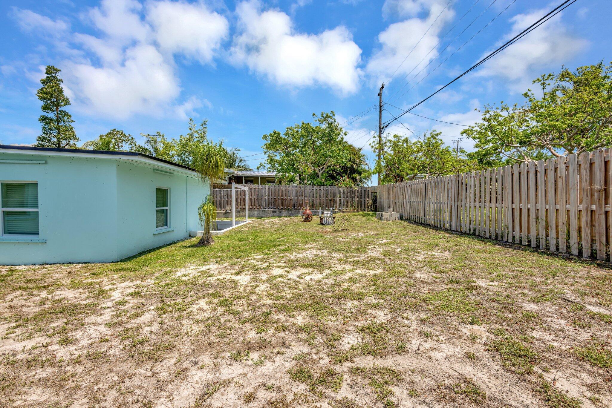 SKYLINE HEIGHTS - Residential Lease