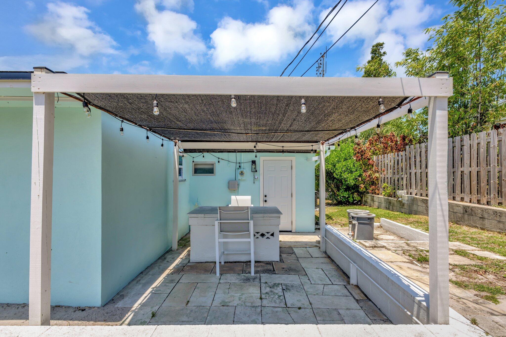 SKYLINE HEIGHTS - Residential Lease