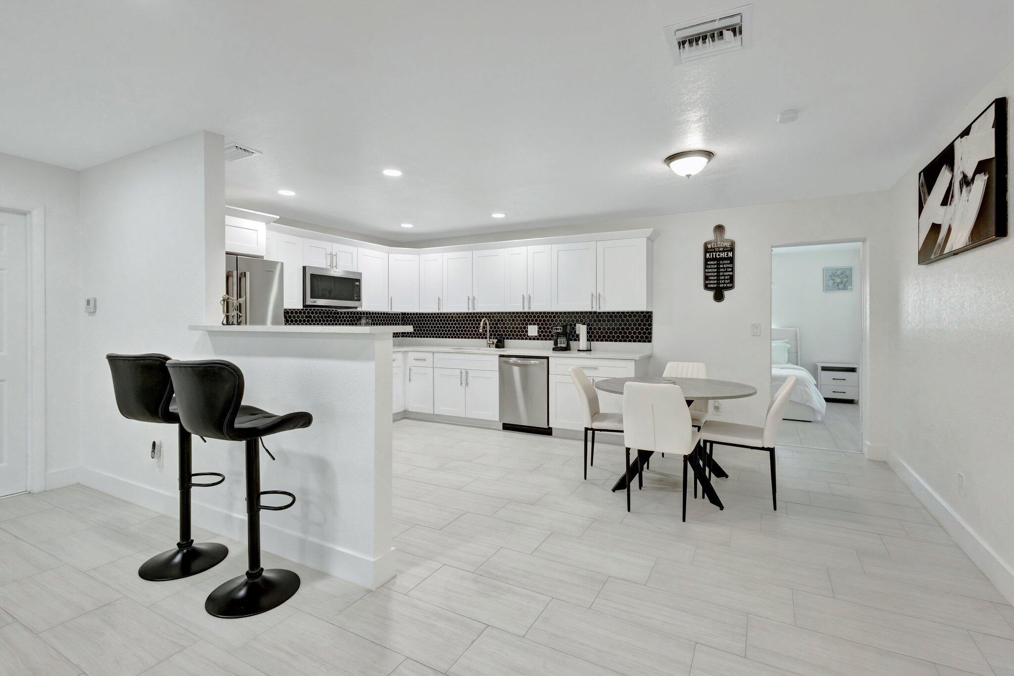 SKYLINE HEIGHTS - Residential Lease