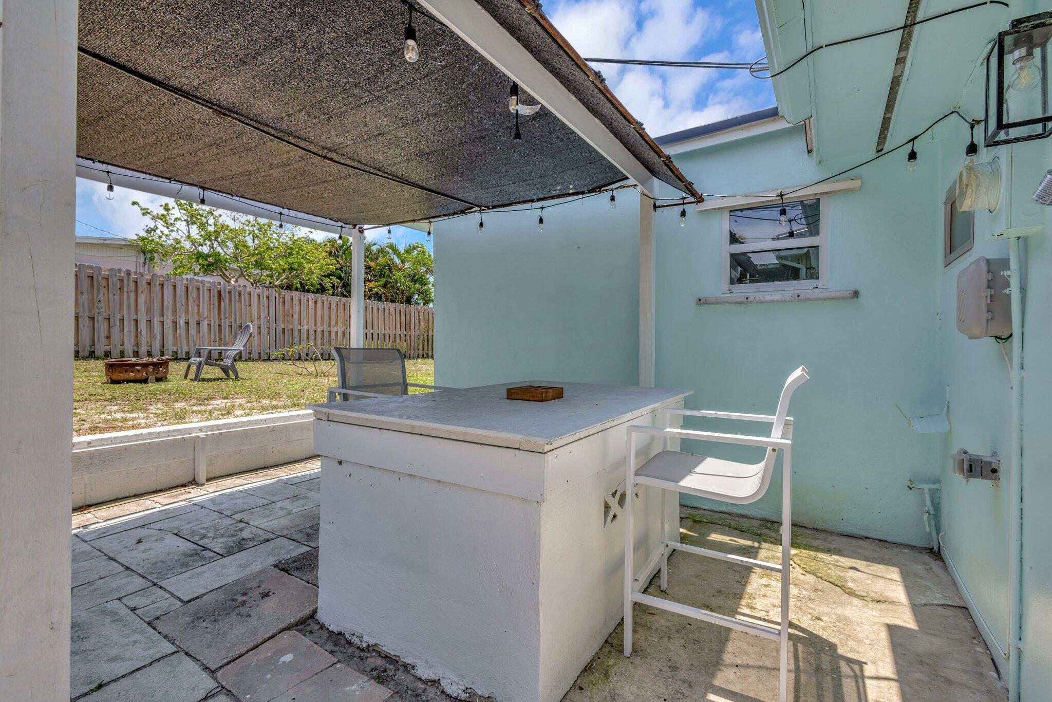 SKYLINE HEIGHTS - Residential Lease