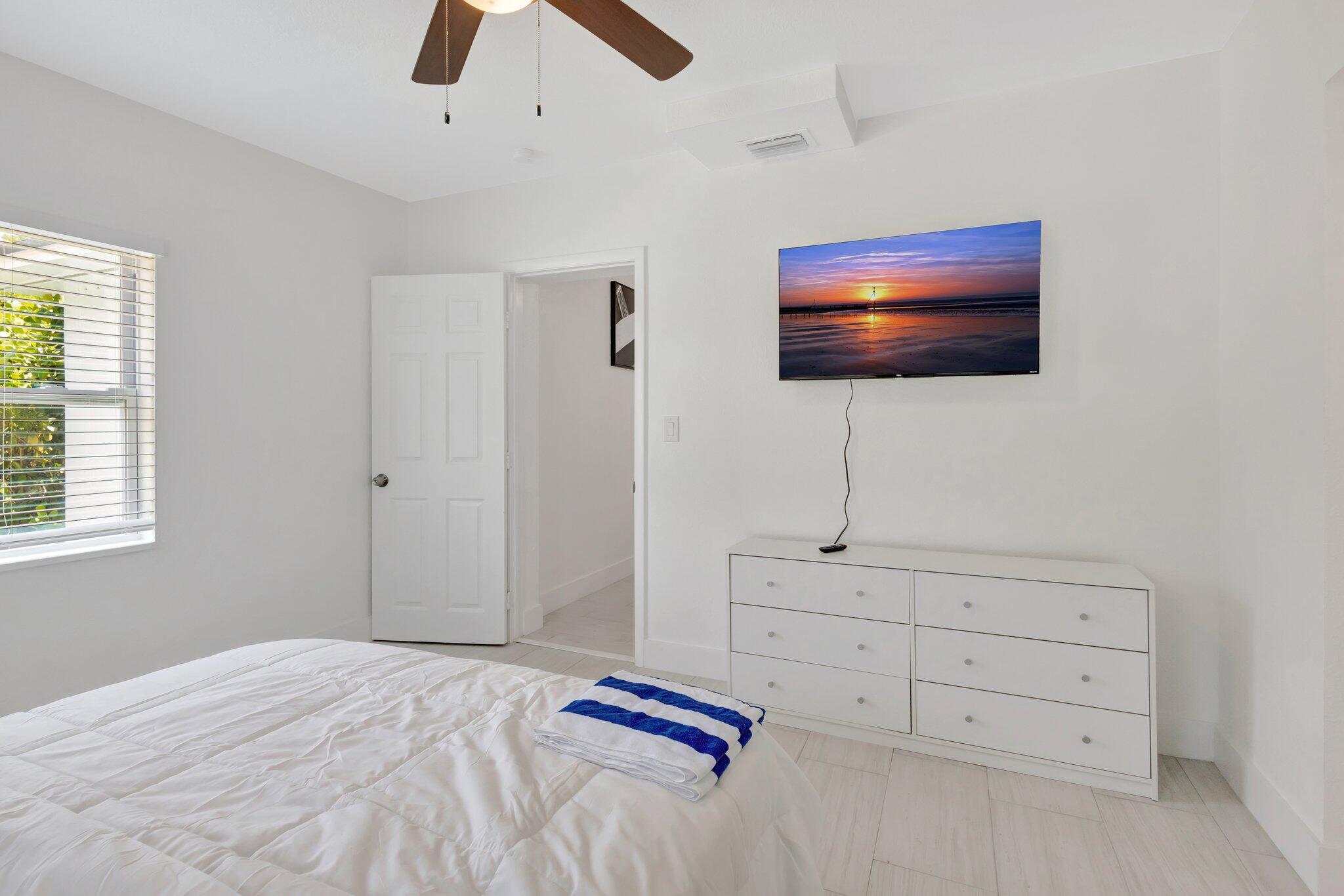 SKYLINE HEIGHTS - Residential Lease