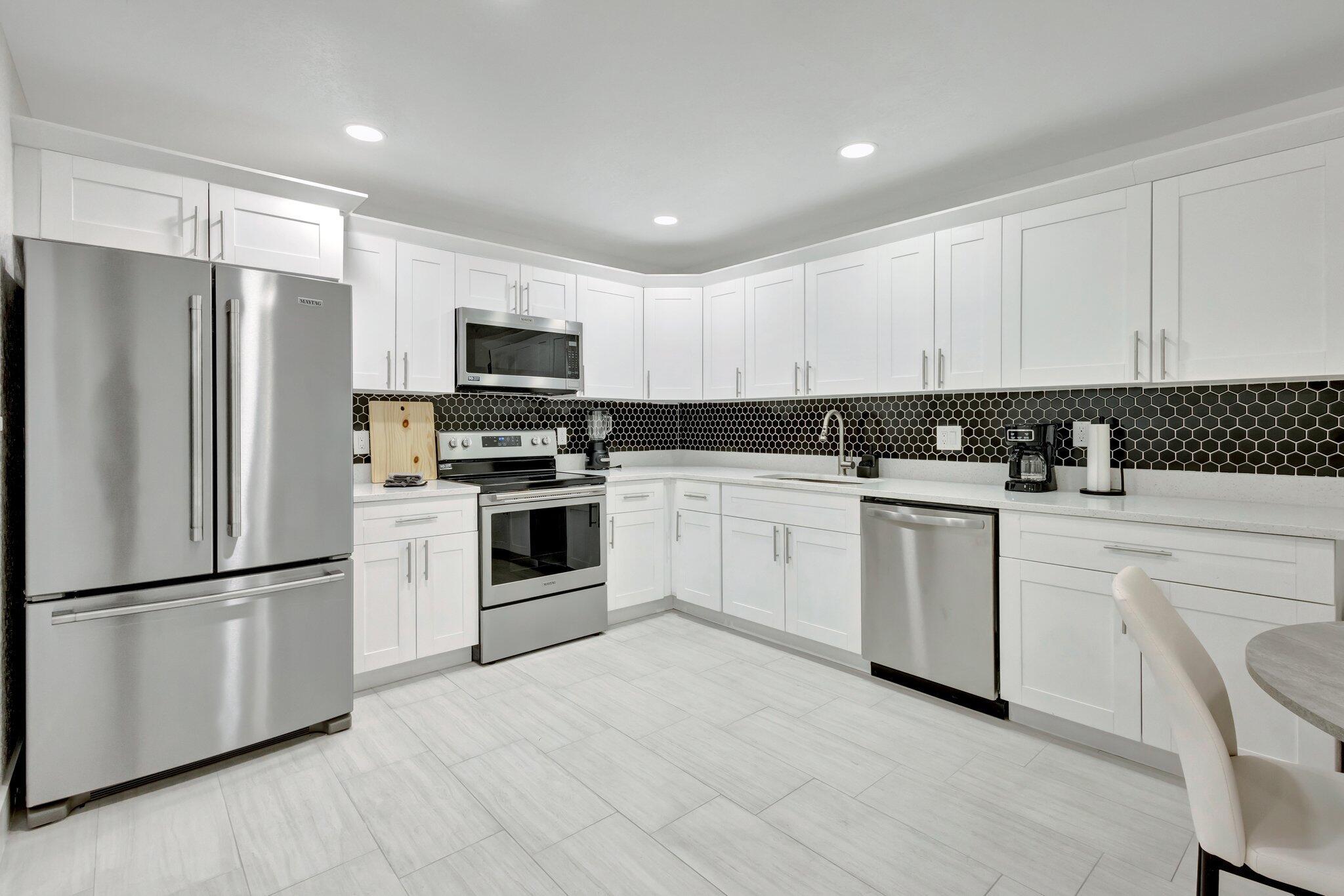 SKYLINE HEIGHTS - Residential Lease