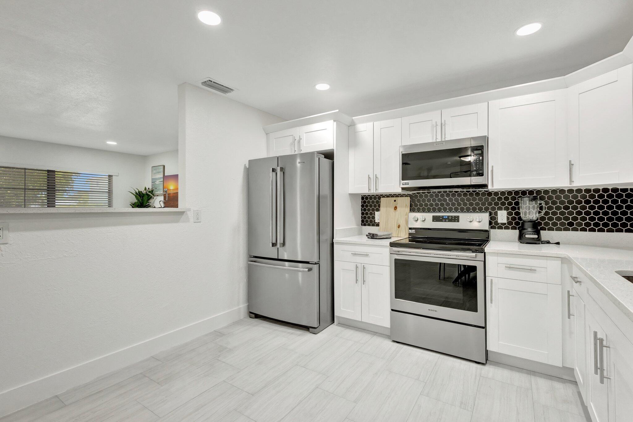 SKYLINE HEIGHTS - Residential Lease