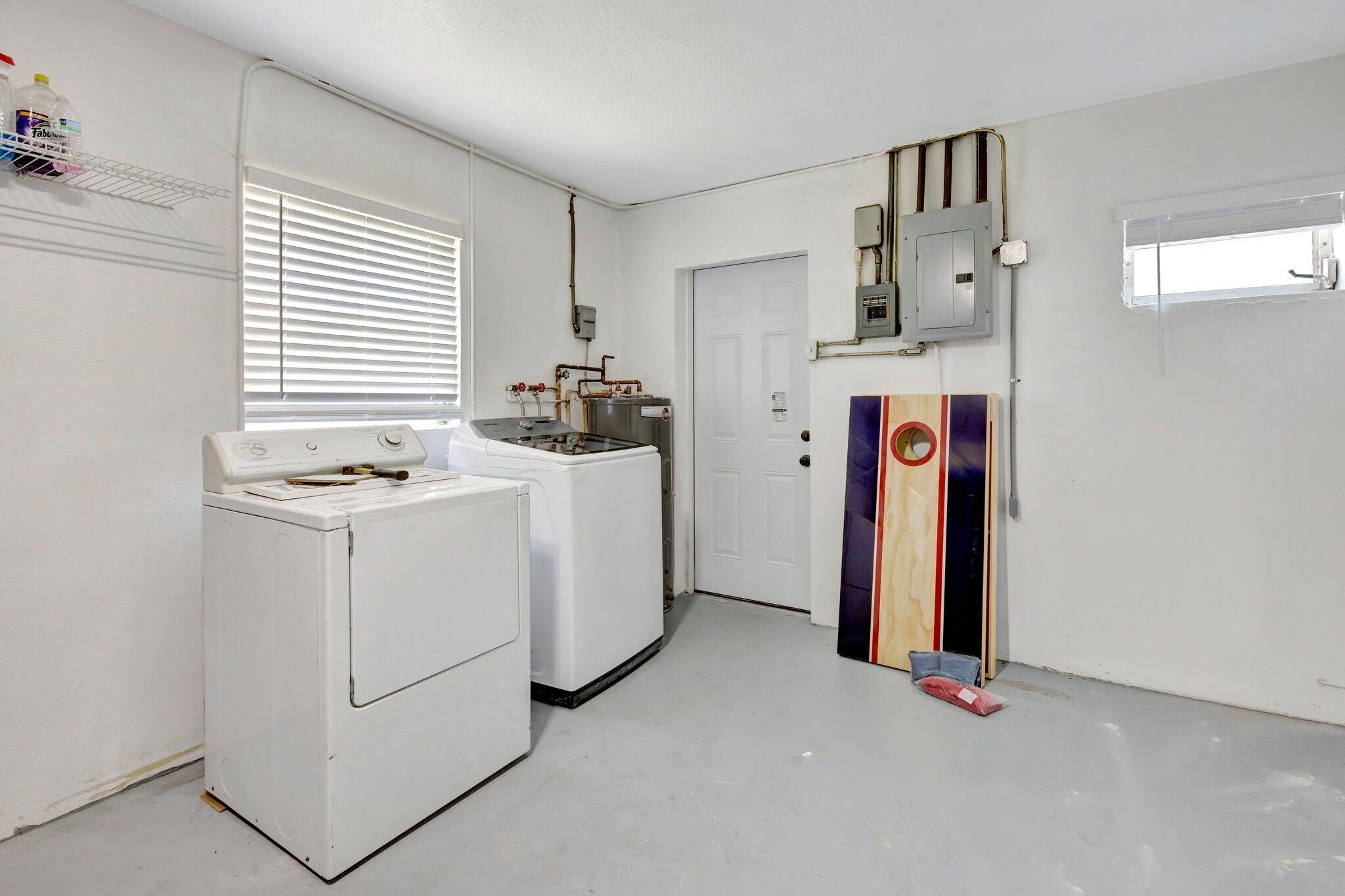 SKYLINE HEIGHTS - Residential Lease
