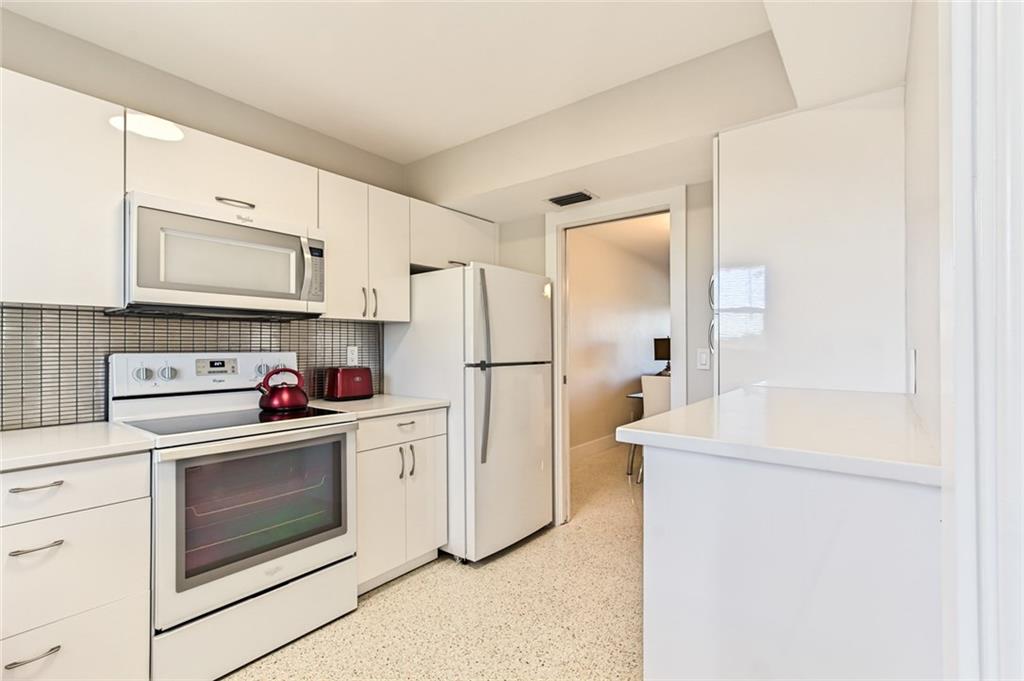 CORAL RIDGE - Residential Lease