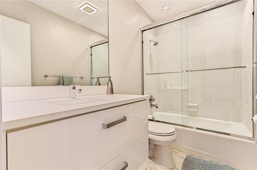 CORAL RIDGE - Residential Lease