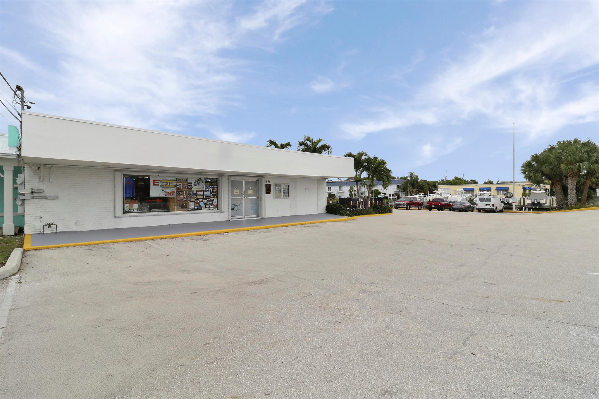 NORTH PALM BEACH VILLAGE - Commercial Sale
