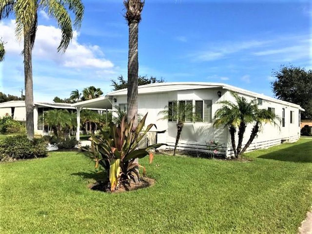 Photo of 59 Huarte Way, Port Saint Lucie, FL 34952 (MLS # R10946917)