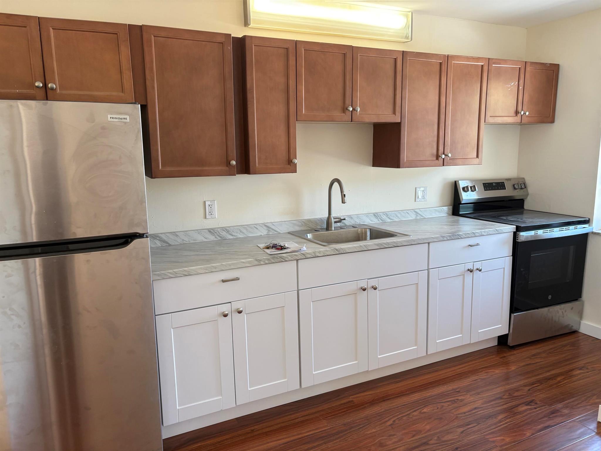 1021 SE Monterey Road 1-29