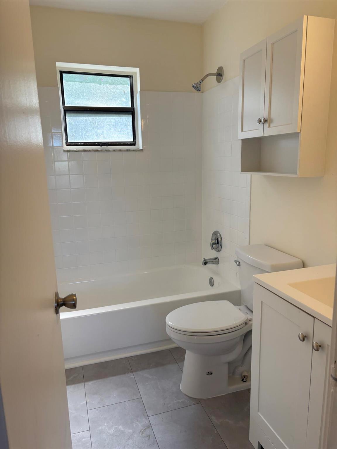 1021 SE Monterey Road 1-29
