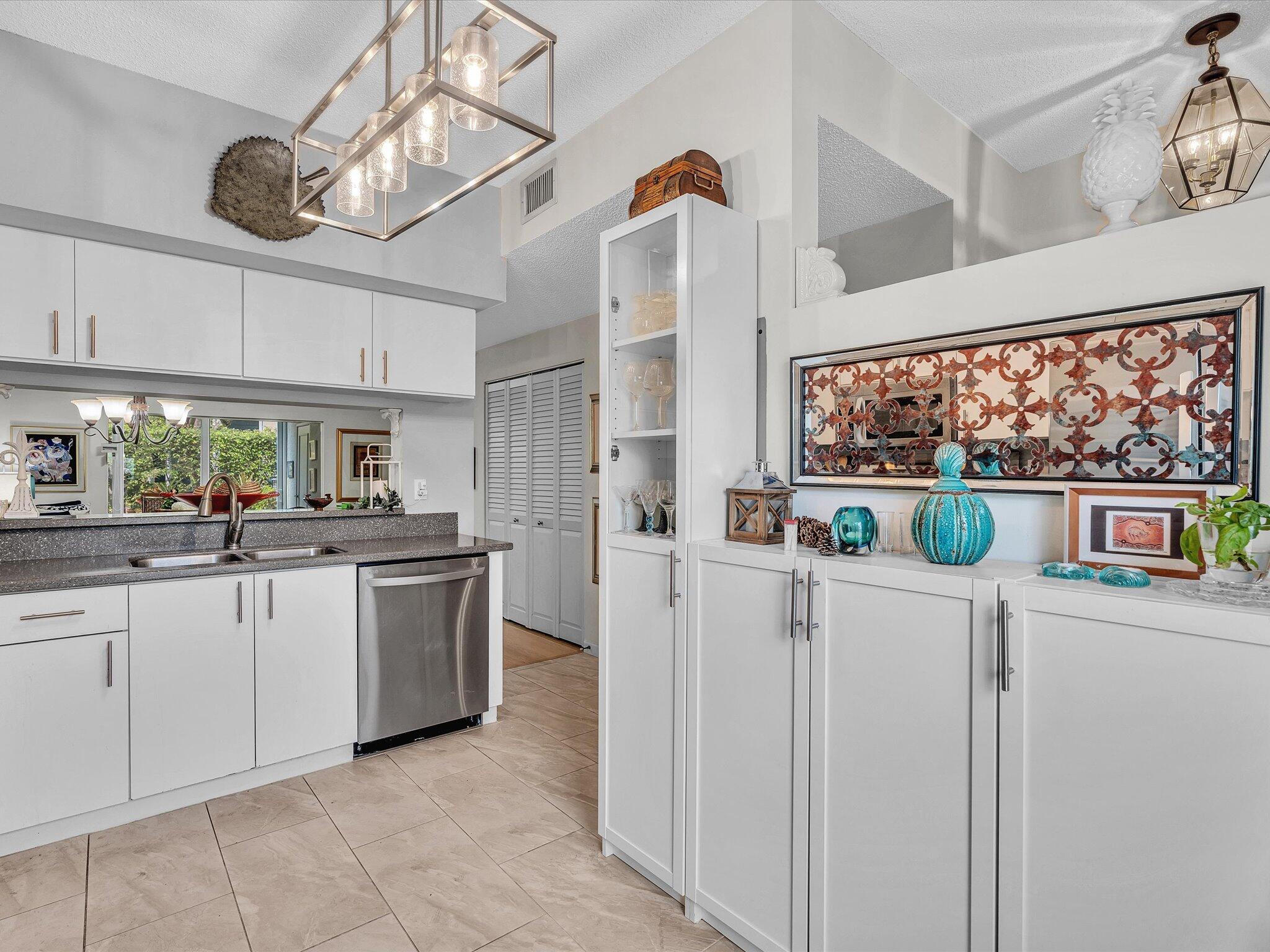 KOKOMO KEY - Residential Lease