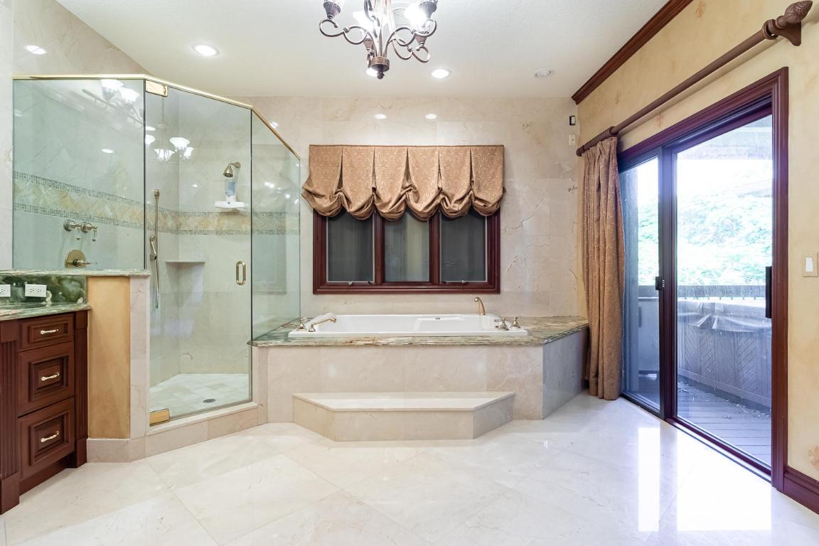 WOODFIELD HUNT CLUB II - Residential