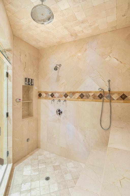 WOODFIELD HUNT CLUB II - Residential