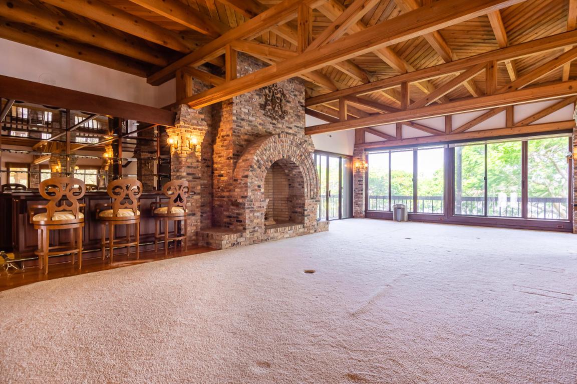 WOODFIELD HUNT CLUB II - Residential