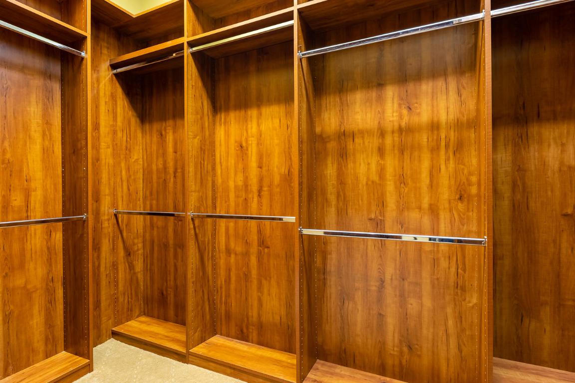 WOODFIELD HUNT CLUB II - Residential