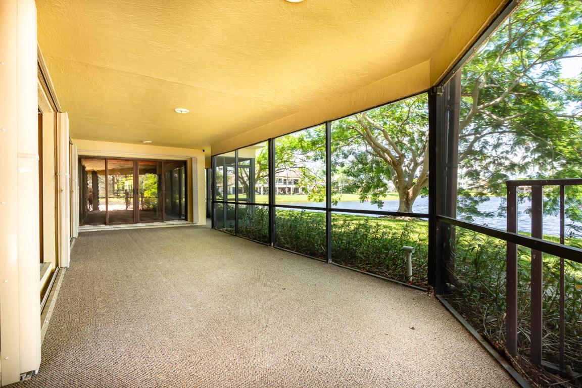 WOODFIELD HUNT CLUB II - Residential