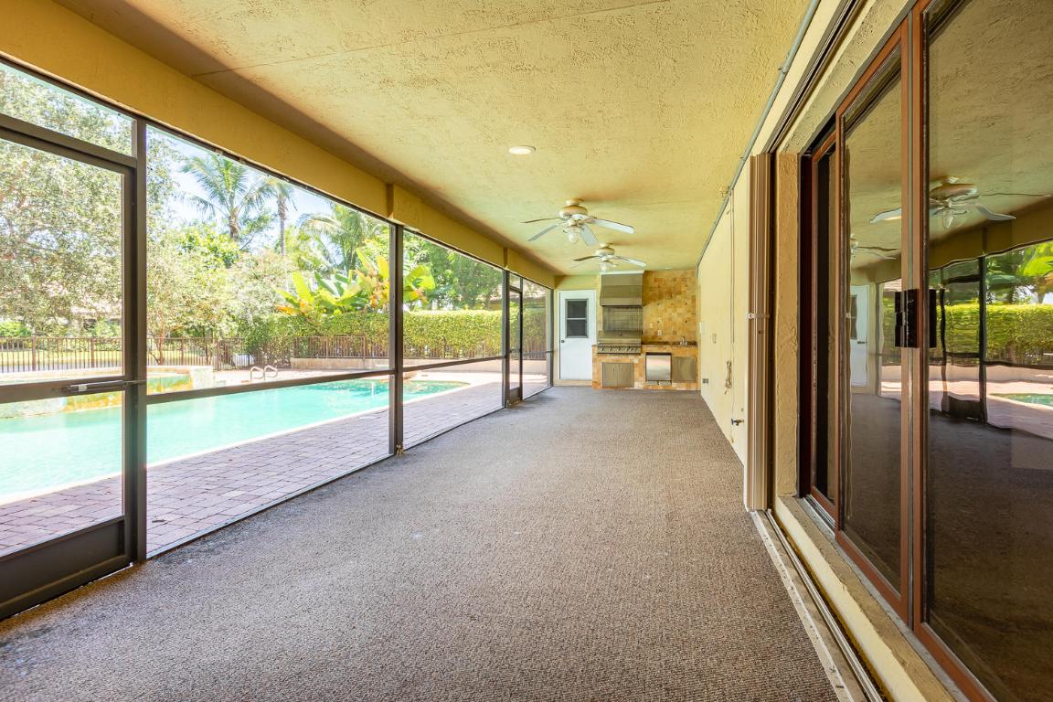 WOODFIELD HUNT CLUB II - Residential