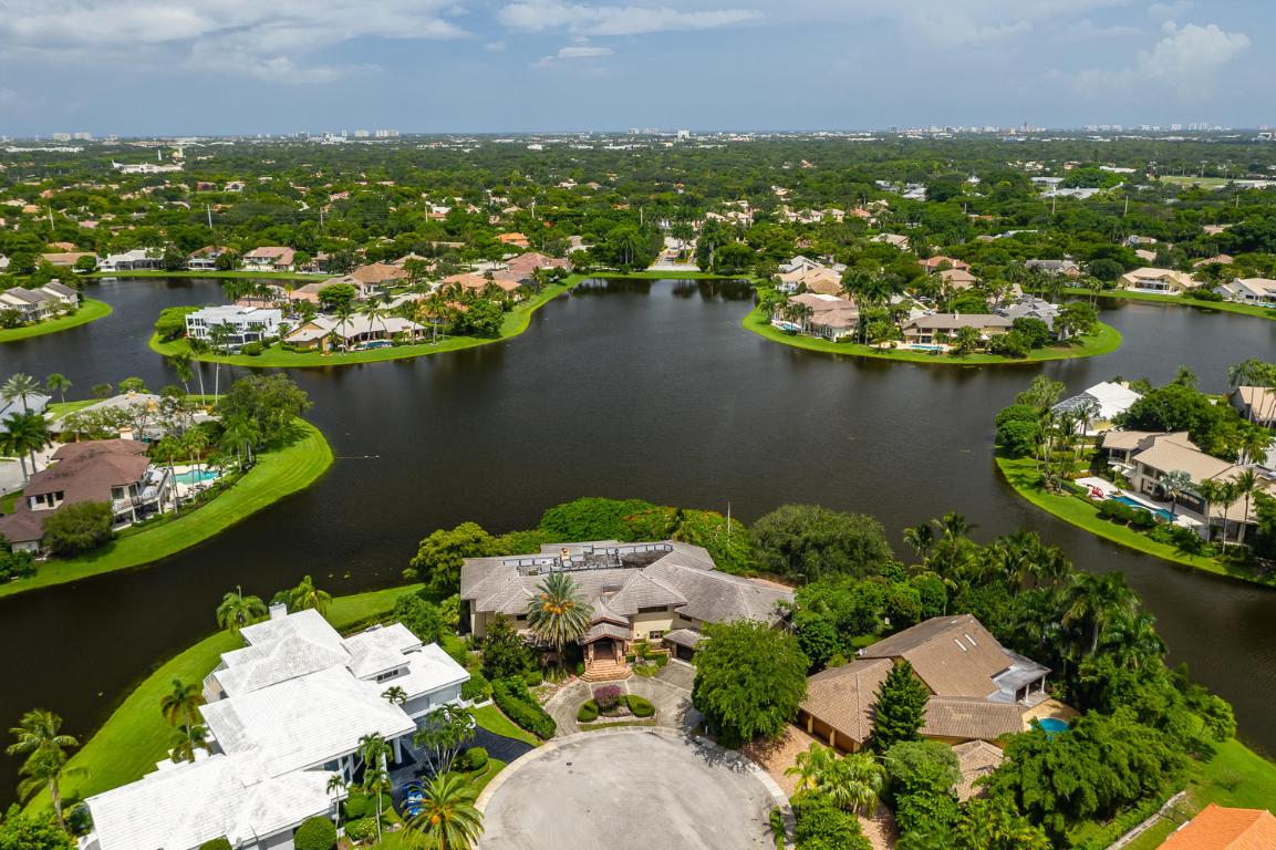 WOODFIELD HUNT CLUB II - Residential