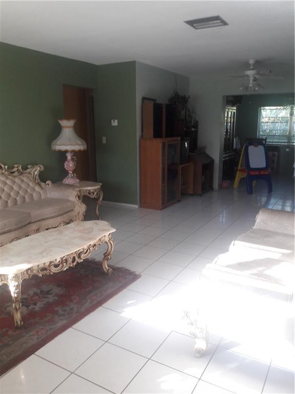 Vanguard Village In The - Residential