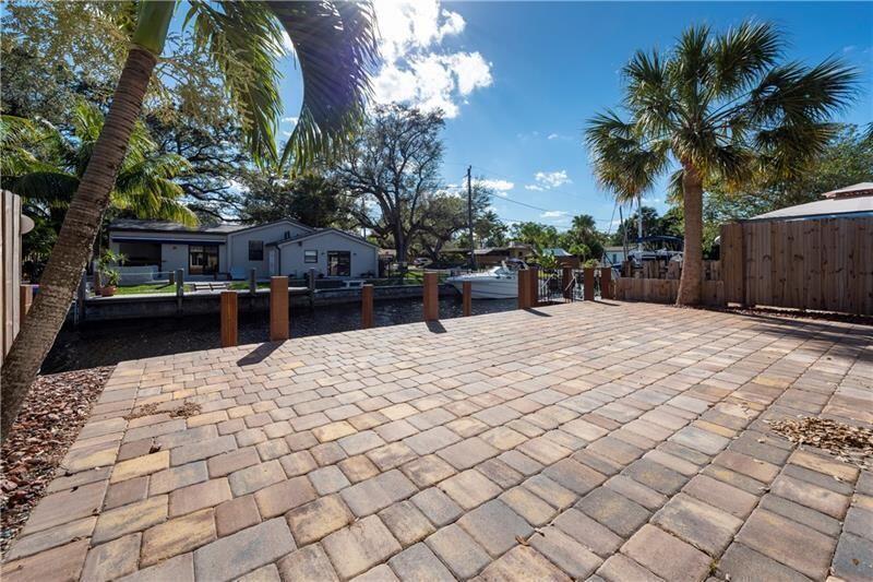 924 Orange Isle Isle 924-926