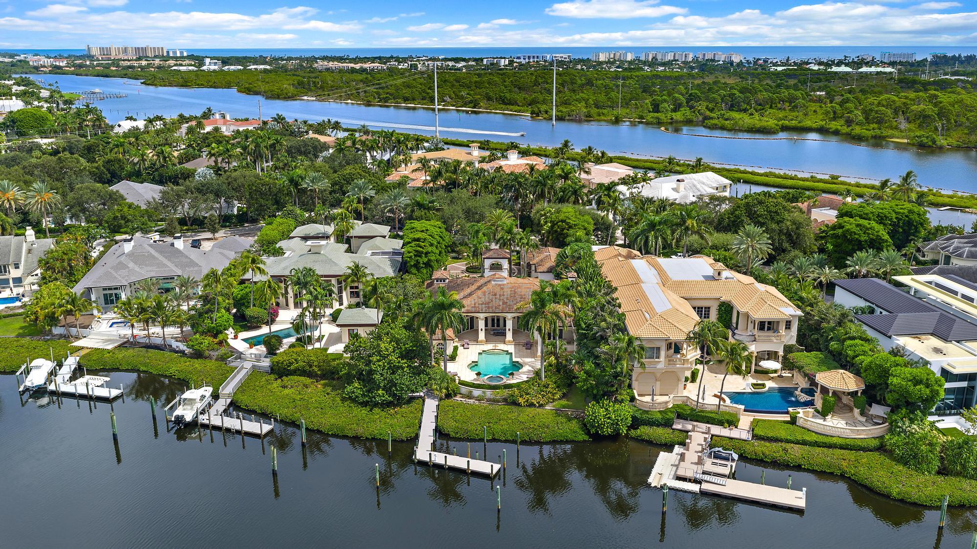 Admirals Cove - Residential